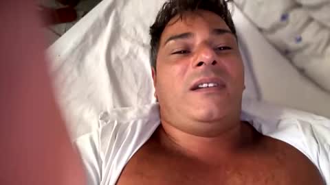 Snapshot of witebull83 chatting on September 19, 2025, 8:27 am Witebull online show from September 19, 2025, 8:27 am