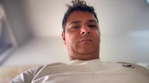 Snapshot of witebull83 chatting on September 24, 2025, 7:23 am Witebull online show from September 24, 2025, 7:23 am