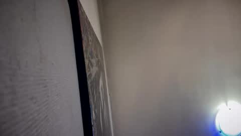 Snapshot of witebull83 chatting on February 17, 2026, 1:40 pm Witebull online show from February 17, 2026, 1:40 pm