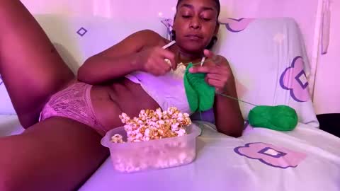 Snapshot of wizycandy_1 chatting on February 8, 2025, 12:28 am Wiz and Candy online show from February 8, 2025, 12:28 am