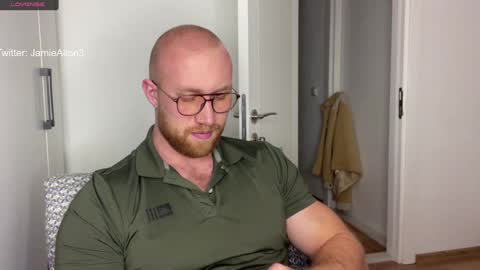 Snapshot of wlademarbergs chatting on January 8, 2025, 1:32 am Wlademar online show from January 8, 2025, 1:32 am