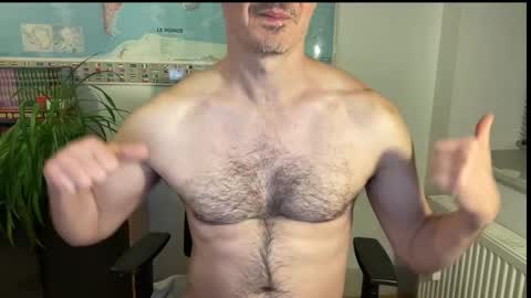 Snapshot of wladsexy88 chatting on November 4, 2025, 4:39 pm Wladsexy88 online show from November 4, 2025, 4:39 pm