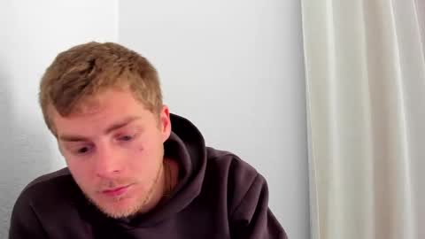 Wolfienov online show from December 26, 2024, 4:47 pm