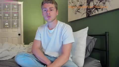 Wolfienov online show from December 28, 2024, 11:37 pm