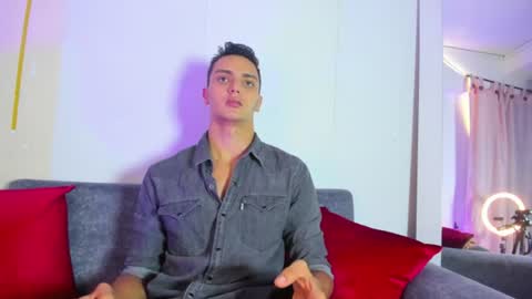 Andrew online show from June 13, 2026, 11:08 am