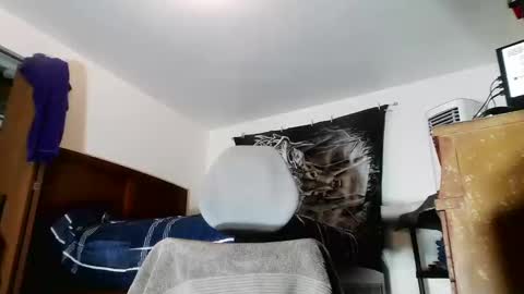 wolfman79 online show from October 9, 2025, 10:13 am