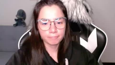 Alex online show from November 25, 2025, 2:22 am