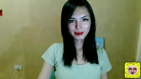 womanofyourdreamxoxo online show from May 6, 2026, 3:13 am