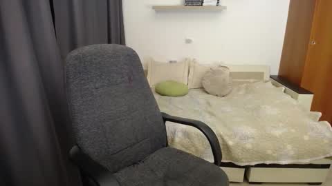 women_pleasures online show from October 12, 2025, 7:35 pm