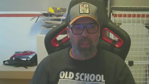 Snapshot of womenizzeer chatting on March 11, 2025, 4:07 pm Adam online show from March 11, 2025, 4:07 pm