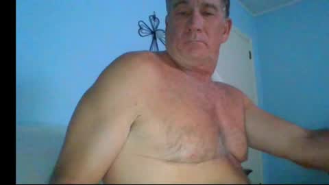 wonder1970 online show from April 17, 2026, 3:42 am