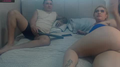 Sofia And Thomas online show from May 15, 2026, 4:30 am