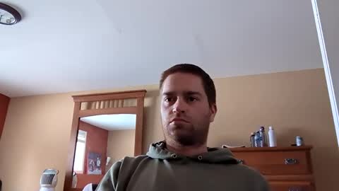 Snapshot of woodeee77 chatting on February 10, 2025, 6:35 pm woodeee77 online show from February 10, 2025, 6:35 pm