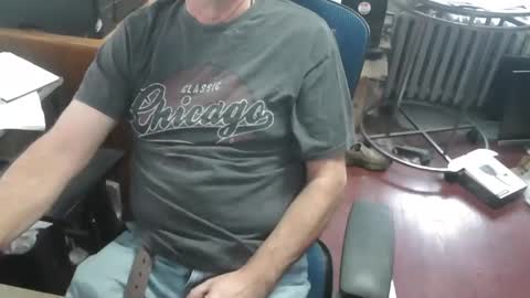 woodworker6473 online show from November 22, 2025, 7:57 pm