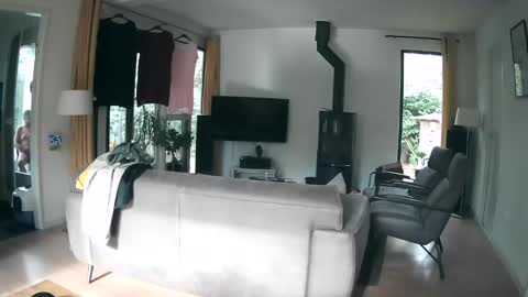 woodwurm and Snoeske online show from March 12, 2025, 8:51 am