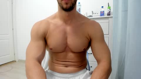 Snapshot of woolfiie chatting on December 8, 2024, 3:13 pm Wolfie online show from December 8, 2024, 3:13 pm