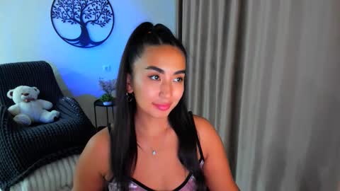 Snapshot of worldofkim chatting on September 24, 2025, 8:01 pm dudetta Kim online show from September 24, 2025, 8:01 pm