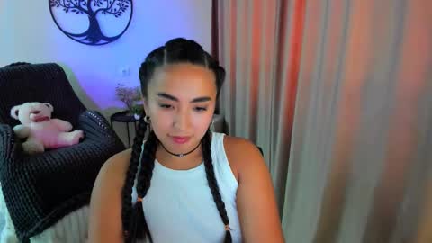 Snapshot of worldofkim chatting on November 9, 2025, 8:34 am dudetta Kim online show from November 9, 2025, 8:34 am