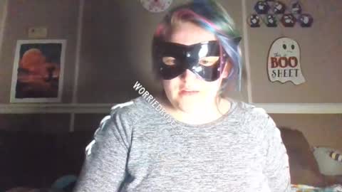 Snapshot of worriedrose_xo chatting on February 13, 2025, 12:00 pm Rose online show from February 13, 2025, 12:00 pm