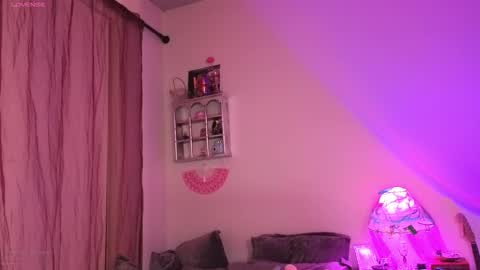 NYMPH    online show from October 20, 2025, 4:46 am