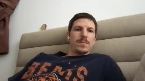 Snapshot of wow_justwow chatting on March 11, 2025, 9:34 am wow_justwow online show from March 11, 2025, 9:34 am