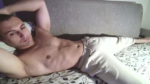 Snapshot of wowmichael69 chatting on December 22, 2024, 9:11 am Josy online show from December 22, 2024, 9:11 am