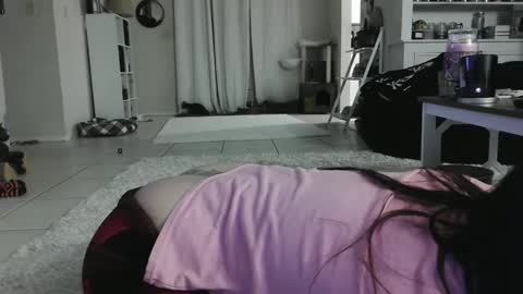 Snapshot of wrenleigh chatting on December 23, 2024, 6:55 am Crystal Lake online show from December 23, 2024, 6:55 am