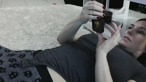 Snapshot of wrenleigh chatting on January 18, 2025, 6:24 am Crystal Lake online show from January 18, 2025, 6:24 am