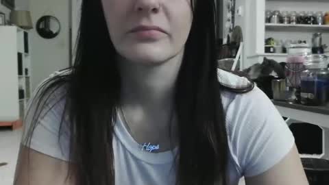 Snapshot of wrenleigh chatting on January 18, 2025, 9:34 am Crystal Lake online show from January 18, 2025, 9:34 am