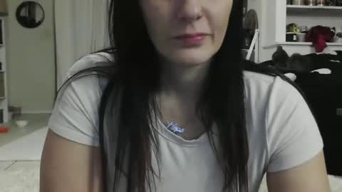 Snapshot of wrenleigh chatting on January 22, 2025, 9:24 am Crystal Lake online show from January 22, 2025, 9:24 am