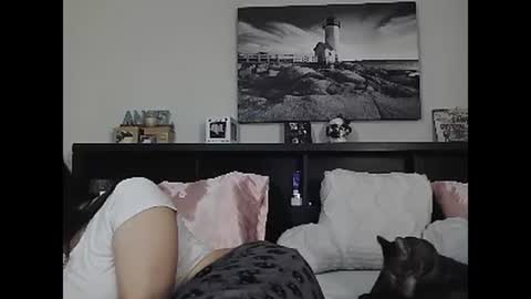 Snapshot of wrenleigh chatting on January 26, 2025, 7:42 am Crystal Lake online show from January 26, 2025, 7:42 am