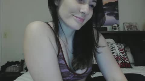 Snapshot of wrenleigh chatting on September 26, 2025, 7:56 am Crystal Lake online show from September 26, 2025, 7:56 am