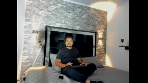 wstudios96 online show from November 25, 2025, 6:30 pm