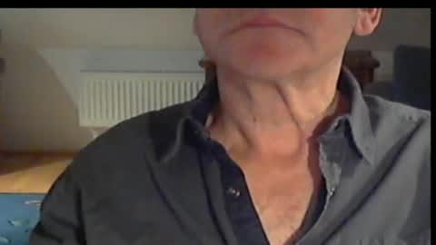 Wuki online show from October 16, 2025, 10:00 pm