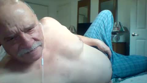 Snapshot of wvmountainlover chatting on February 27, 2025, 8:53 pm wvmountainlover online show from February 27, 2025, 8:53 pm