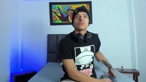 wyatt online show from November 17, 2025, 12:33 pm