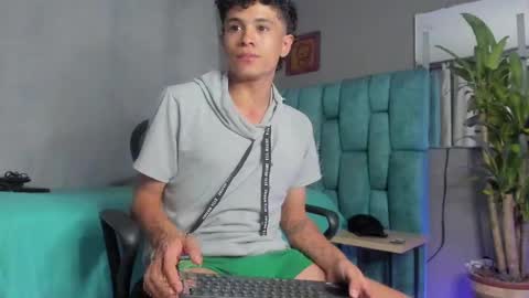 wyatt online show from January 23, 2025, 2:44 am