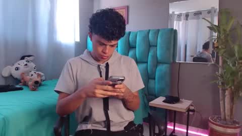 wyatt online show from January 23, 2025, 4:48 pm