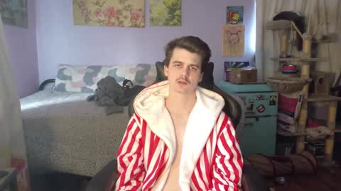 Wyatt online show from October 20, 2025, 6:19 pm