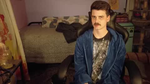 Wyatt online show from December 18, 2025, 6:08 am