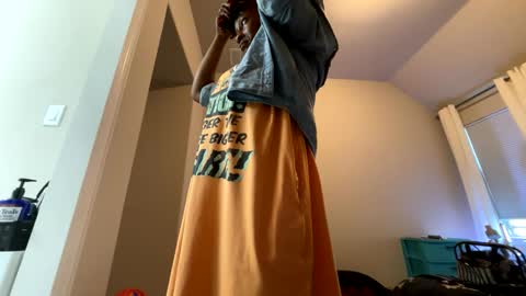 Snapshot of wynterheat chatting on September 27, 2025, 2:11 pm Wynter Heat online show from September 27, 2025, 2:11 pm