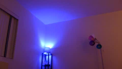 x2kayx2 online show from February 12, 2026, 5:57 am