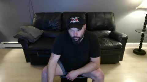 Snapshot of x69xsmilyx69x chatting on October 12, 2025, 2:54 am Kevin online show from October 12, 2025, 2:54 am