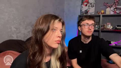 Philipp and Este online show from July 6, 2026, 11:18 pm