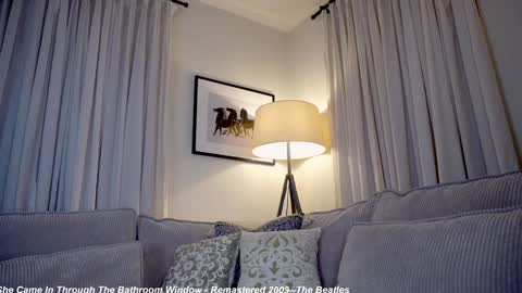 Lily online show from March 10, 2025, 10:34 pm