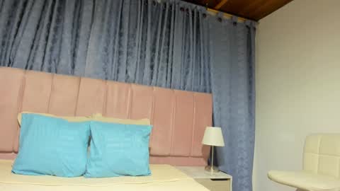 x_milu online show from March 7, 2025, 12:04 am