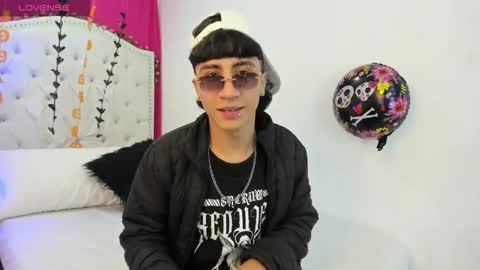 Snapshot of xaandergrey chatting on October 14, 2025, 8:20 pm xaanderGrey online show from October 14, 2025, 8:20 pm