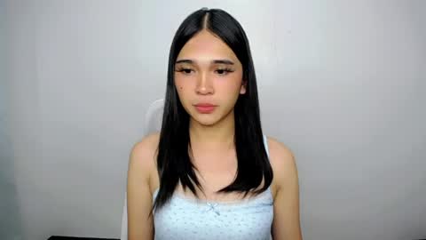 xairah_doux online show from April 27, 2026, 3:26 am