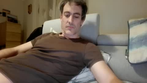 xalegarmax online show from March 9, 2026, 10:36 pm