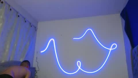 xalejo_max online show from September 13, 2025, 12:32 am